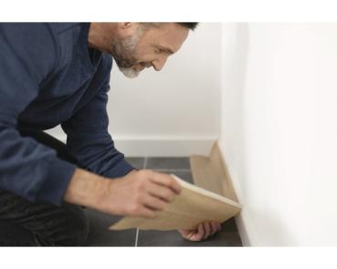 Preview: Tesa Easy Cover Abdeckfolie Economy S Papier Nachfüllpack braun beige 18 cm x 25 m