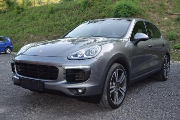 Porsche Cayenne Facelift 3,0 Diesel *Luftfahrwerk *Panorama TOP SUV / Geländewagen